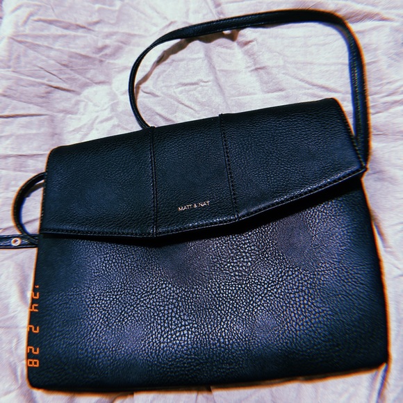 NWOT Tags Matt & Nat Purse - Picture 2 of 5